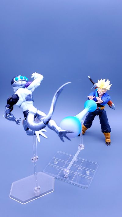 S.H.Figuarts 龙珠Z 机械弗利萨