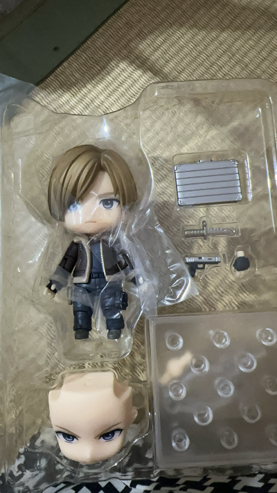 粘土人#2337 生化危机4：重制版 里昂·斯科特·肯尼迪