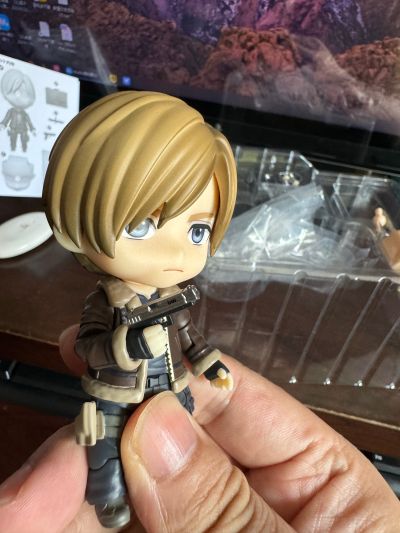 粘土人#2337 生化危机4：重制版 里昂·斯科特·肯尼迪