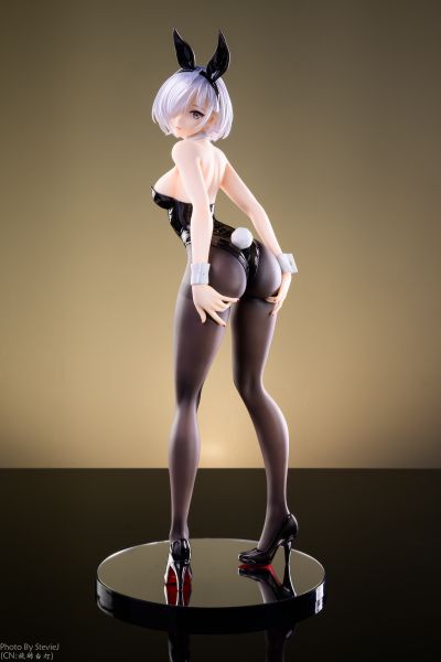 佐绍魁寻 兔女郎