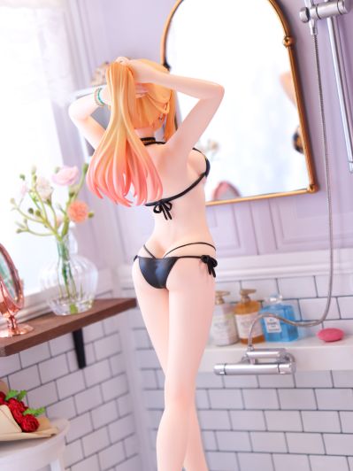 泳圈少女 更衣人偶坠入爱河 喜多川海梦