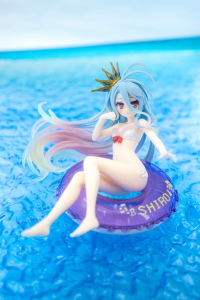 泳圈少女 游戏人生 白 新装版