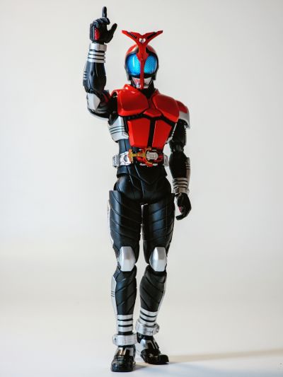 S.H.Figuarts（真骨雕制法） 假面骑士甲斗王 骑士形态 真骨雕制法10周年纪念版