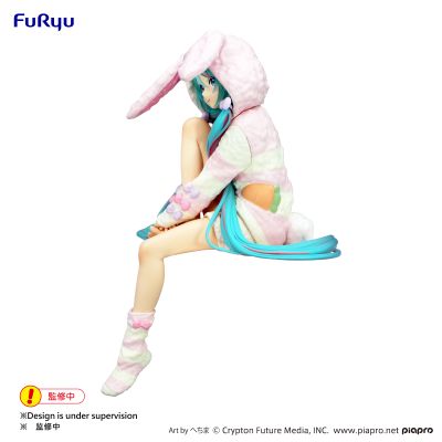 初音未来 压泡面人偶-兔耳睡衣-