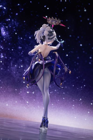 蔚蓝档案 空崎日奈（礼服） 花之独舞