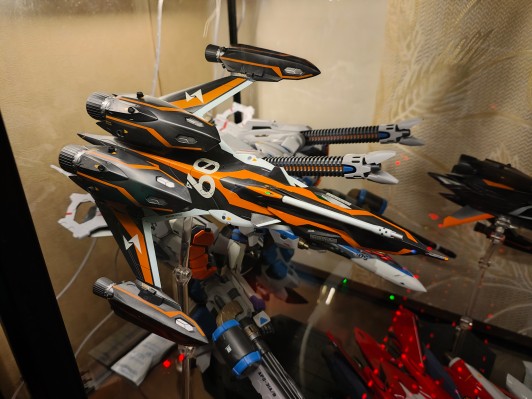 DX超合金 超时空要塞DELTA 绝对LIVE VF-31AX 卡伊洛斯 进阶型 （疾风·伊梅尔曼）专用装甲套装