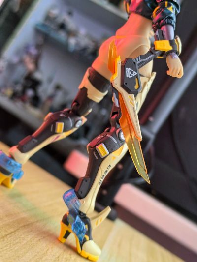 ABA-001 装战天使系列 幻刃·紫兰