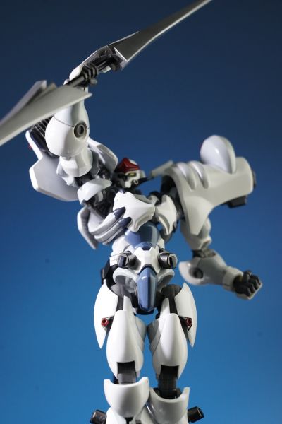 RIOBOT 风暴战士奥钢