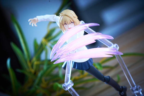 figma#574 女性素体 （千秋）与 露肩毛衣连衣裙