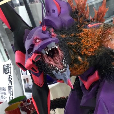 东宝30厘米系列 新世纪福音战士初号机 红莲哥斯拉觉醒形态