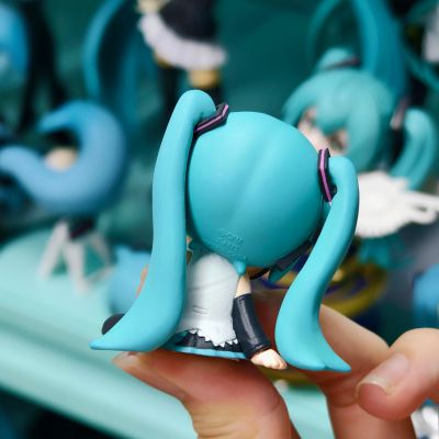 靠肩扭蛋 初音未来