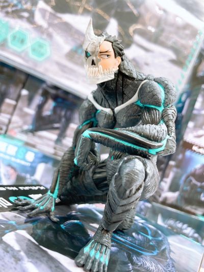 怪兽8号 压泡面人偶ー怪兽8号ー