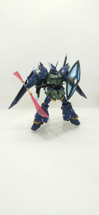 HG 1/144 勇士险兆（露娜玛丽亚·霍克专用机）
