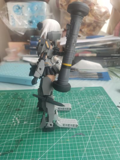 机甲少女 轰雷改（黑色）+ FGM148 标枪反坦克导弹