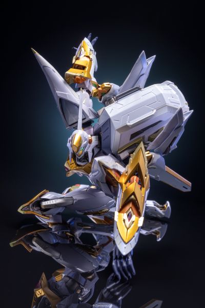 METAL BUILD DRAGON SCALE 兰斯洛特·阿尔比昂
