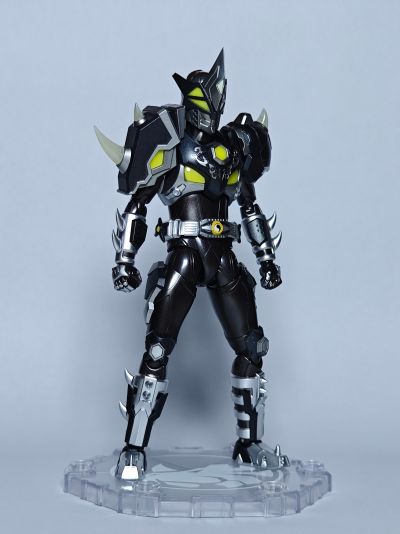 铠甲勇士形刻系列第十二作   黑犀侠