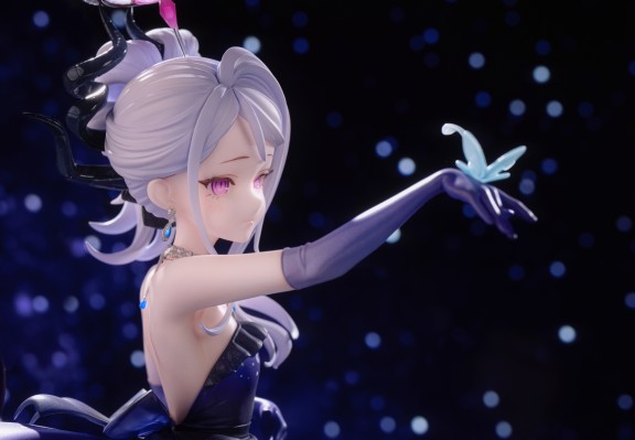 蔚蓝档案 空崎日奈（礼服） 花之独舞