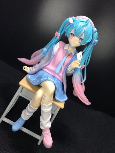 初音未来  压泡面人偶ー恋爱的西装外套ー