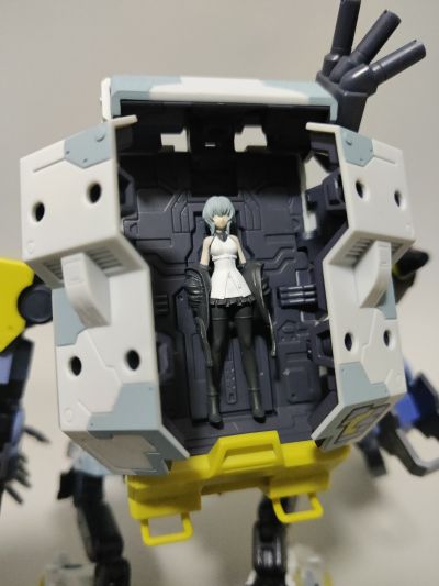 超合金  奇异贤伴 黑色天使  白菊鬼怪（黛西欧伽）