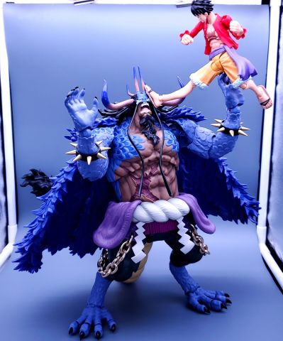 S.H.Figuarts 航海王  百兽盖德（人兽形态）