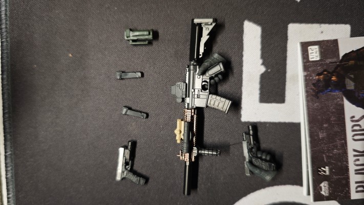 SALVO系列 SA01 黑色行动