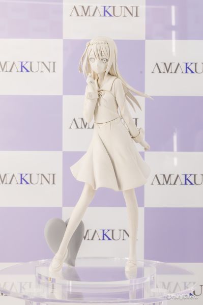 辉夜大小姐想让我告白 -初吻不会结束-  白银圭