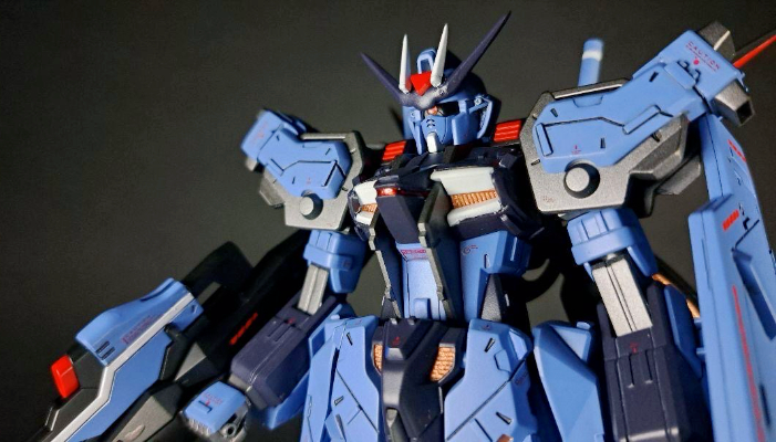 1/100 エール强袭高达