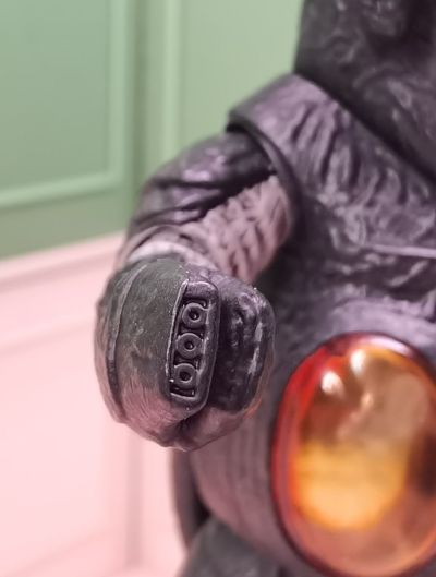 MAF (怪兽可动模型) 圆谷PRO篇 百特星人（红超人版）