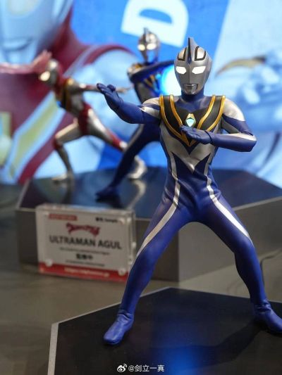 阿古茹奥特曼 V2型