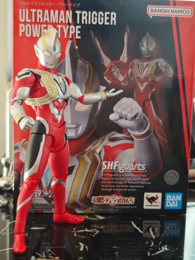 S.H.Figuarts 特利迦奥特曼 特利迦奥特曼 强力型
