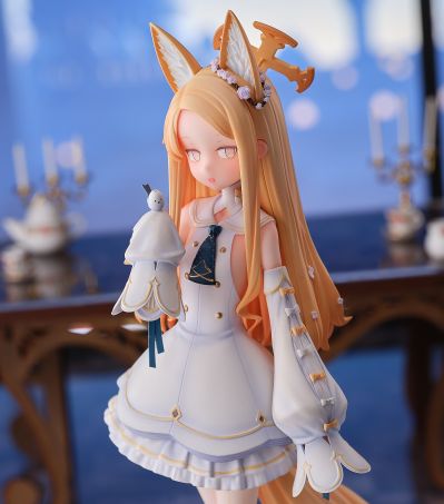 蔚蓝档案 百合园圣娅