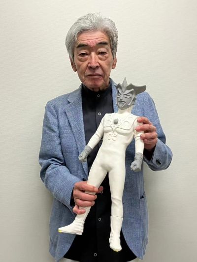 巨型系列 雷欧奥特曼