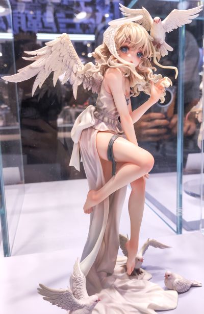小天使爱丽儿