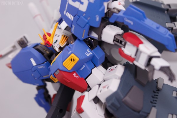 METAL ROBOT魂（Ka版）＜机动战士系列＞  S高达推进装备型