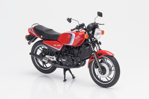 1/12 摩托车系列 No.4 雅马哈 RZ350