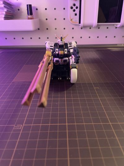 HG 1/144  阿特拉斯高达（高达雷霆宙域战线版）