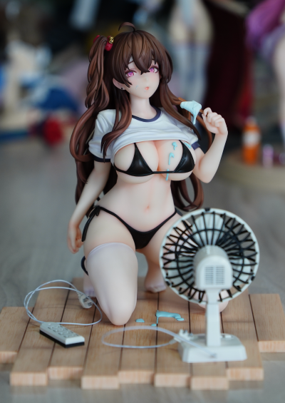 避暑的体操服JK少女 特典版