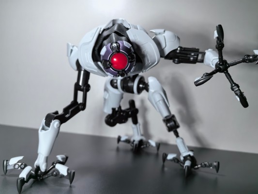 figma#613 密特罗德 生存恐惧 E.M.M.I.