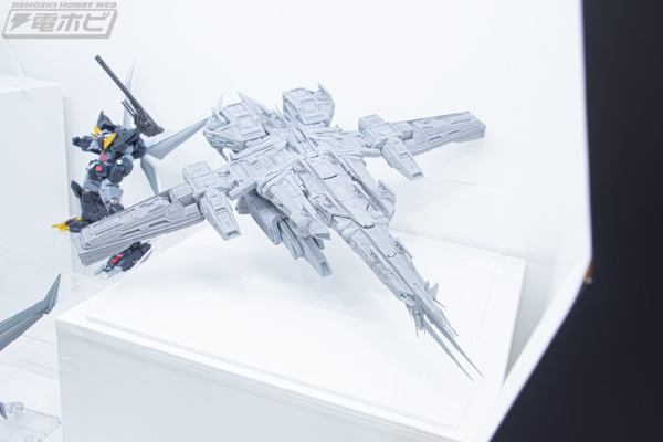 SMP ALTERNATIVE DESTINY 超兽机神断空我 巨龙战舰（暂译）