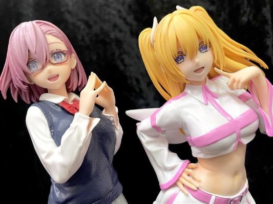 2.5次元的诱惑 独特魅力 天乃理理沙 校服造型