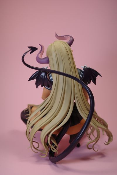 水手服梦魔 蓝宝石 -毒药黑-