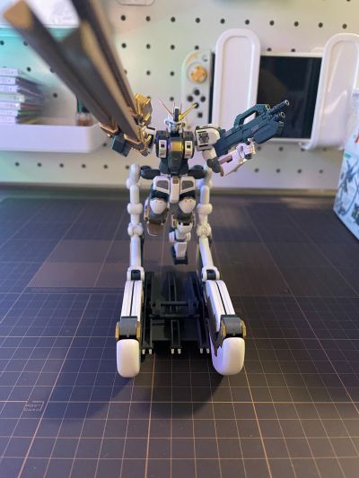 HG 1/144  阿特拉斯高达（高达雷霆宙域战线版）