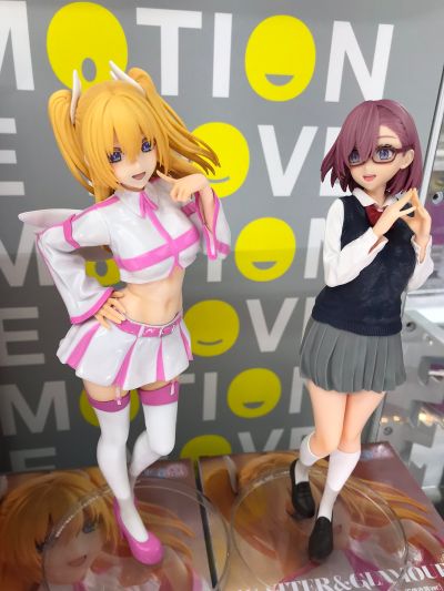 2.5次元的诱惑 独特魅力 天乃理理沙 校服造型