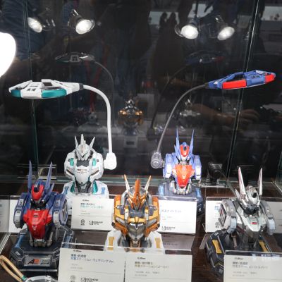 武成侯胸像充电中心 银色