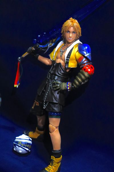 PLAY ARTS改  最终幻想10 提达