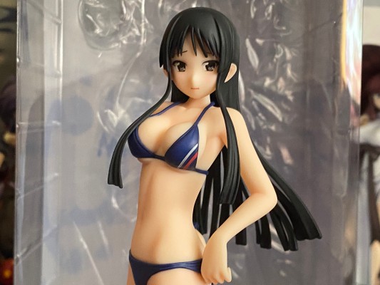 轻音少女 秋山澪  [Summer Queens]