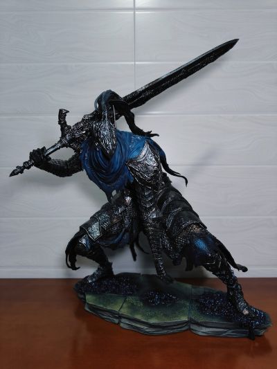 黑暗之魂 “漫步深渊”亚尔特留斯 1/6雕像