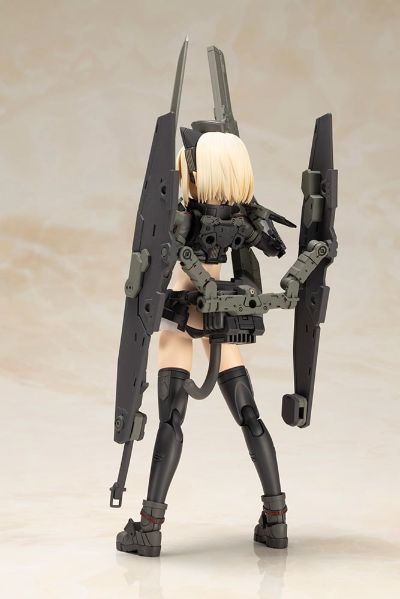 岛田文金艺术集 机甲少女 阿蒂尼娅