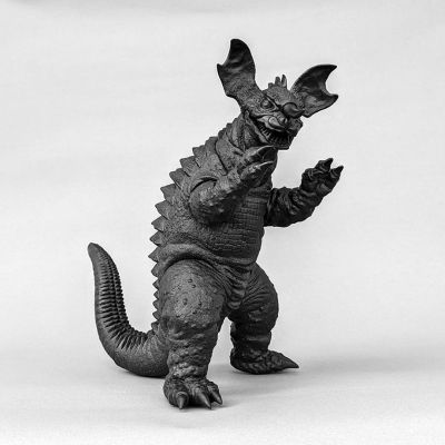 真实模型套件系列 地底怪兽 巴拉贡