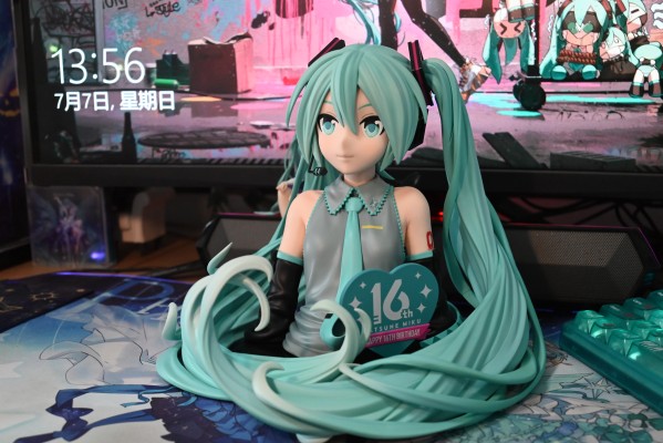 初音未来 16周年纪念 胸像